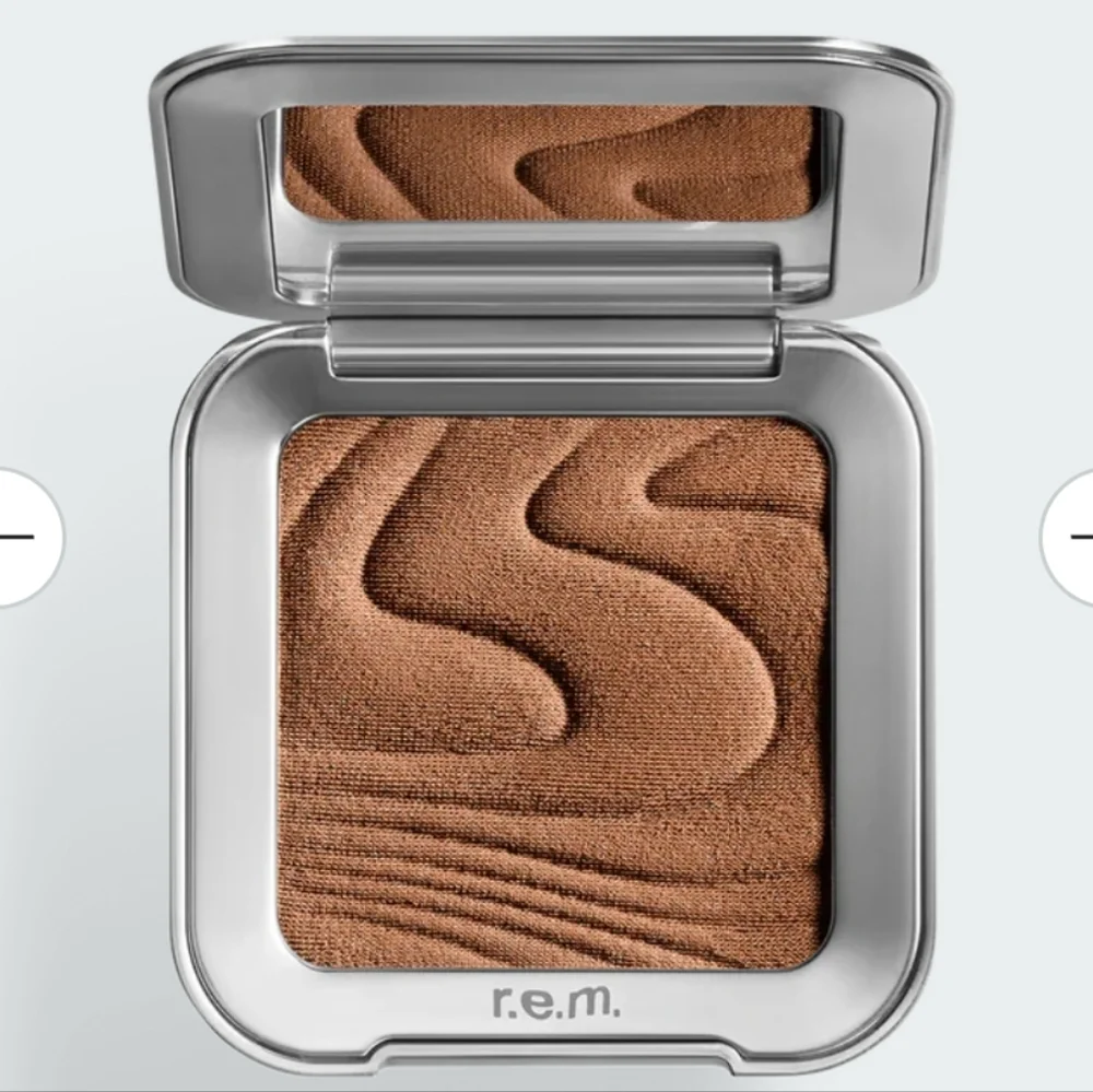 R.E.M. Beauty Hyper Nova Satin Matte Bronzer In Blazed BNIB